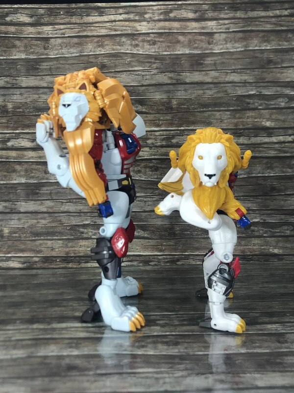 Compared Image Of Transformers Legacy Evolution Leo Prime  (9 of 13)